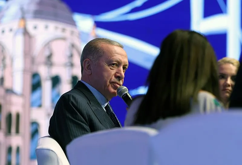 Başkan Erdoğan'dan AK Parti teşkilatına talimat! 81 il tam kadro sahada: Küskün seçmenin gönlüne girilecek-4