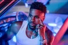 Jason Derulo Türkiye'ye geldi! Dünyaca ünlü yıldıza 15 bin dolarlık taşlı ceket sürprizi