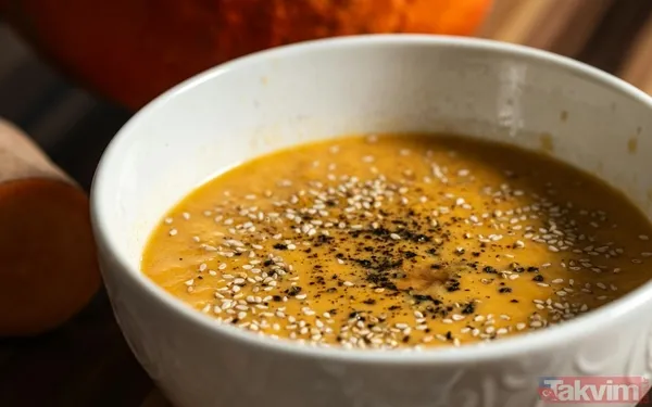 Sıra Çorba Adı Ülke 25 Tacacá Brezilya 24 Chupe de camarones Peru 23 Bulalô Filipinler 22 Hakata ramen Japonya 21 Zupa borowikowa Polonya