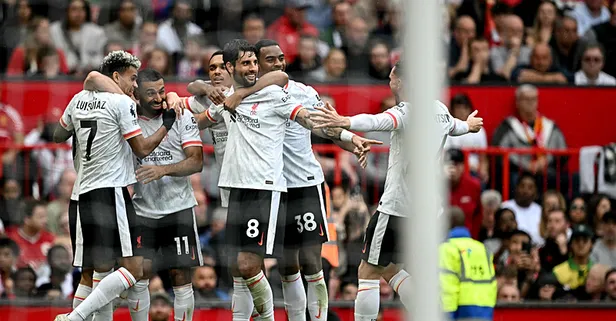 Liverpool Manchester'ı yıktı! Manchester United Liverpool: 0-3 MAÇ SONUCU