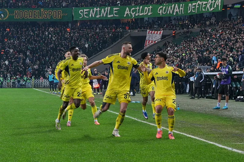 Spor yazarları Kocaelispor - Fenerbahçe maçını değerlendirdi! "Rezil performans" - 2