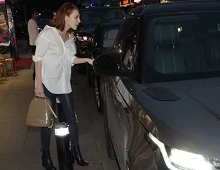 Elçin Sangu cipi için özel şoför tuttu! İşte ünlü isimlerin otomobilleri