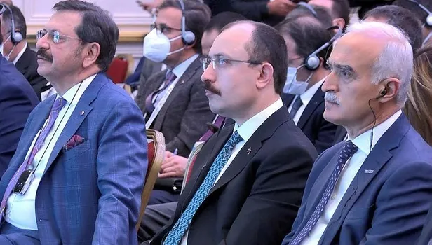 Ticaret Bakanı Mehmet Muş: Döviz baskısını azaltmak için ortak geleceğimizde milli paraların payını artırmalıyız-1