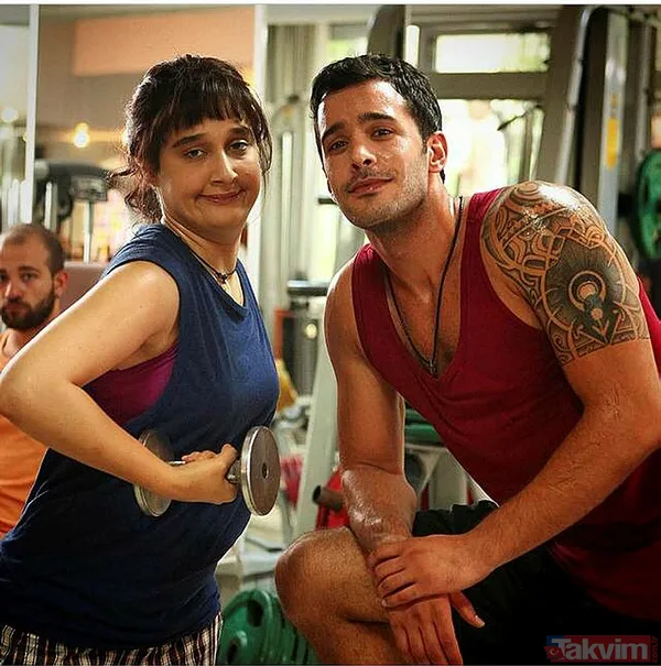 4 yıl önce evlenen çift meğer... Deliha’nın yıldızı Gupse Özay ile Barış Arduç’un arasındaki yaş farkı dikkat çekti! - 3