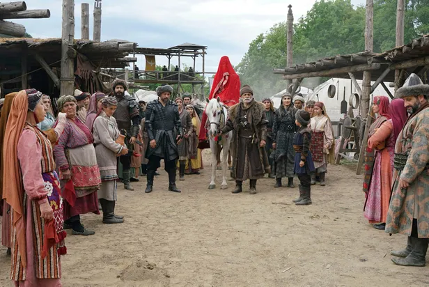 kurulus-osman-yeni-sezon-ne-zaman-basliyor-kurulus-osman-3-sezon-tarihi-icin-geri-sayim-1630508010652.jpg Kuruluş Osman yeni sezon ne zaman başlıyor? Kuruluş Osman 3. sezon tarihi için geri sayım!-6
