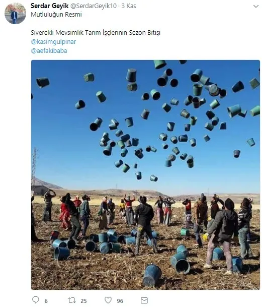 Mevsimlik tarım işçilerinin mutluluk pozu-1