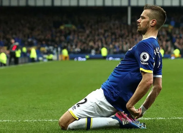 Fenerbahçe ve Galatasaray arasında Morgan Schneiderlin kapışması-1