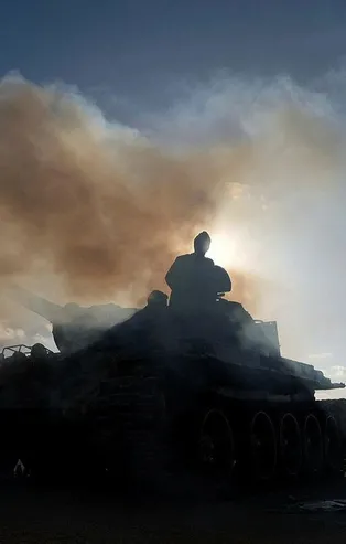 Son dakika: Hafter milisleri, Trablus'ta bir mahalleyi vurdu