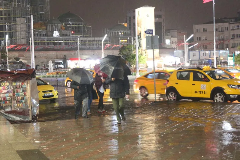 Meteoroloji'den sağanak yağış uyarısı! İstanbul'da bugün hava nasıl olacak? 15 Mart 2019 hava durumu - 5