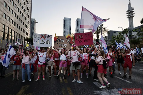 Tel Aviv'de isyan ateşi büyüyor! Katil Netanyahu'nun istifası için on binlerce İsrailli yine sokaklara akın etti - 15
