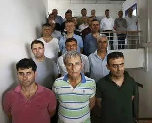 FETÖ’cülere maaş darbesi