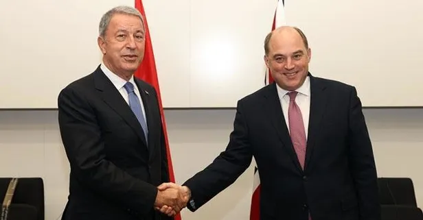 Ankara - Londra hattında kritik temas! Milli Savunma Bakanı Hulusi Akar İngiliz mevkidaşı Ben Wallace ile görüştü