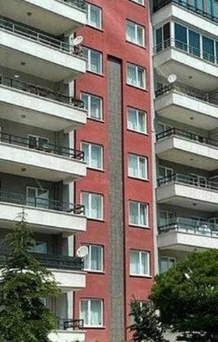 Fırsatçı ev sahibine mahkeme freni! Hacizler iptal edildi! Uzmanlar kira sözleşmesindeki o maddeye dikkat çekti