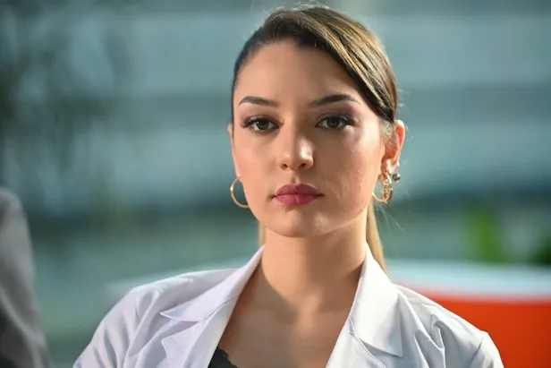 deli-yurek-ve-kurtlar-vadisini-ozletmeyecek-sahane-bir-dizi-geliyor-ekranin-tozu-attiracak-4-isimle-olay-yaratti-1635159595724.jpg Deli Yürek ve Kurtlar Vadisi'ni özletmeyecek şahane bir dizi geliyor! Ekranın tozu attıracak 4 isimle olay yarattı-5