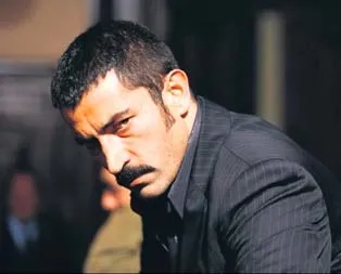 Karadayı Roma’yı yakacak