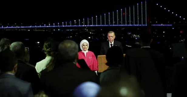Başkan Erdoğan Cumhuriyet Bayramı kutlamaları sonrası duyurdu! Okullara '100. yıl' tatili