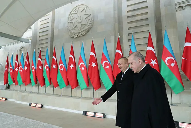 iranli-bazi-vekillerden-baskan-erdogani-hedef-alan-iran-hukumetine-sitem-1607876538241.jpg İranlı bazı vekillerden Başkan Erdoğan'ı hedef alan İran hükümetine sitem! "Yanlış adres göstermeyin"-3