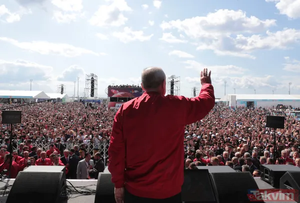 Cumhurbaşkanı Recep Tayyip Erdoğan TEKNOFEST'i ziyaret etti - 25