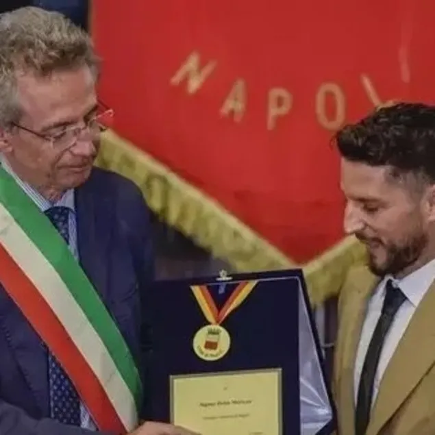 Mertens’e büyük onur