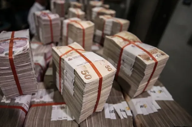 Bankacılık sektörünün mevduatı azaldı