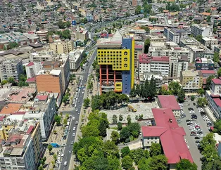 Dünyanın en saçma binası tarih oldu