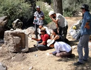 1500 yıllık yazıtta yazılanlar görenleri şoke etti! Türk mezarlığında bulundu