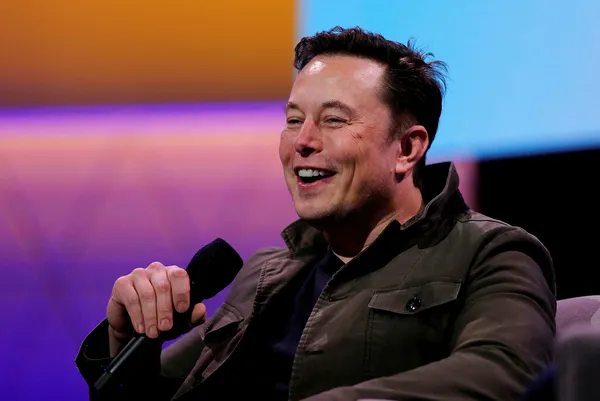 elon-musk-twitteri-satin-alabilecek-mi-bu-hafta-masaya-oturacaklar-1650867702740.jpg
