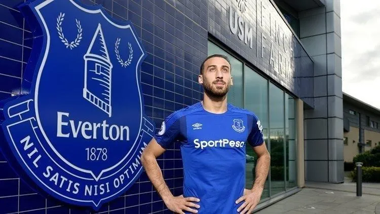 Everton Cenk Tosun'u resmen açıkladı