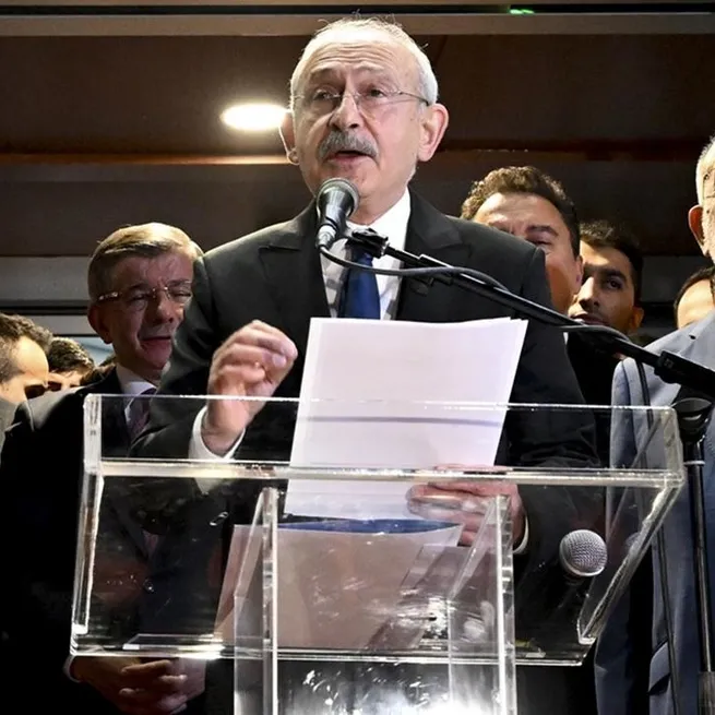 Küresel tetikçilerden 6lı koalisyona HDPKKlı yol haritası! Kılıçdaroğluna anketle gaz dolumu yapıp Başkan Erdoğanı hedef aldılar