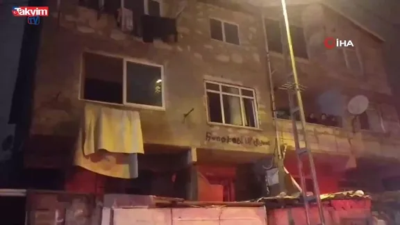 Pendik'te 2 katlı binanın giriş katında yangın: 3 çocuk öldü, 1'i ağır yaralandı