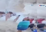Yunanistan’da plaj çöktü