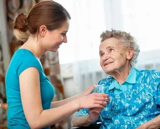 Yaşlısına bakana 1027 lira maaş