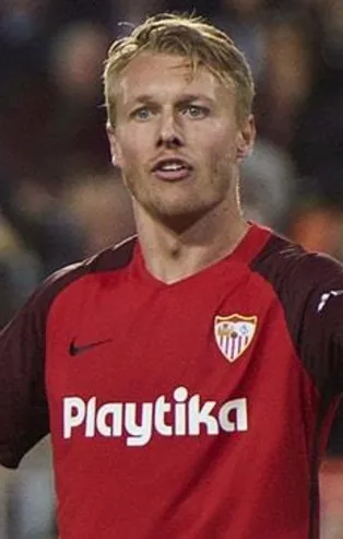 Fenerbahçe'den Kjaer’e bir hafta süre