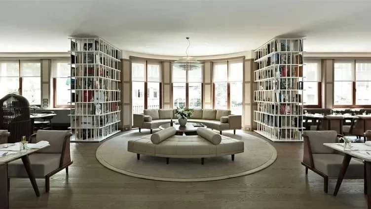 Bebek Otel’in İşletme Müdürü itiraf etti: Baskından yarım saat önce ünlüler çıkış yaptı-6