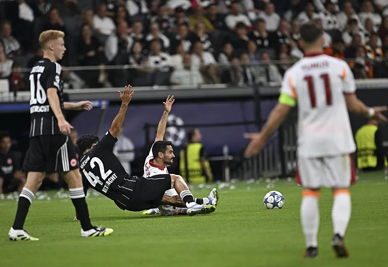 Spor yazarları Eintracht Frankfurt-Galatasaray maçını değerlendirdi - 10