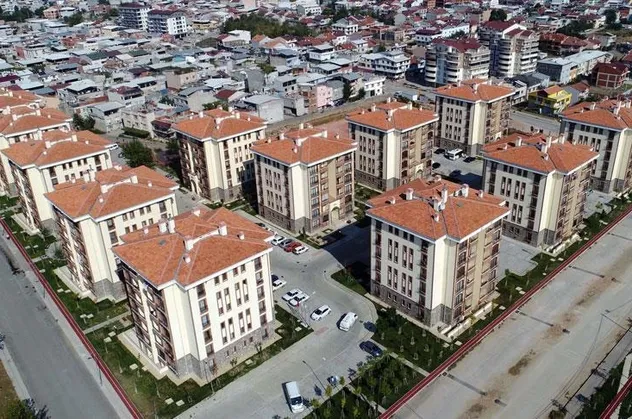 Sektör temsilcilerinden TOKİ'nin sosyal konut projesiyle ilgili flaş açıklamalar: Fiyatları etkilememesi imkansız