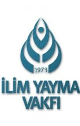 İlim Yayma Vakfı yaptırılan bir binanın Süleymaniye Camii'nin siluetini kapattığına ilişkin iddialara yanıt verdi