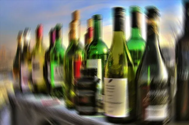 Norveç'ten flaş karar! Bar ve restoranlarda alkol satışı yasaklandı