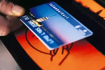 İstanbulkart 30 yaş sınırı kaldırıldı mı? 30 yaş üstü öğrenciye abonman indirimi uygulanacak mı? Mahkemeden iptal kararı gündemde