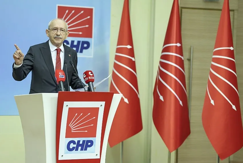 1785822161270.jpeg Yeni Parti'nin belediye hesabı tutmadı! 320 belediyenin çoğunluğu CHP'de kaldı: 9 büyükşehirden destek gelmedi-5