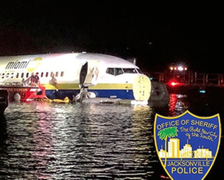 Son dakika: ABDnin Florida eyaletinde Boeing 737 uçağı pistten çıktı