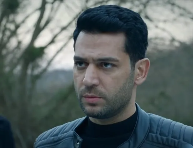 show-tv-dizisi-apar-topar-final-yapiyor-seyirci-isyan-etti-duyanin-basindan-asagi-kaynar-sular-dokulecek-1617267110883.jpg Show TV dizisi apar topar final yapıyor seyirci isyan etti! Duyanın başından aşağı kaynar sular dökülecek-2