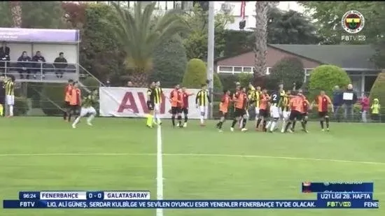 Fenerbahçe - Galatasaray U21 maçında yumruklar konuştu-6