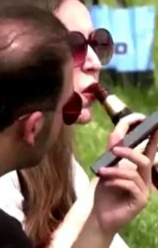 Alkolü yasaklayan İngiltere, Türkiye'de içki içen laiklere baskı yapıldığını iddia etti