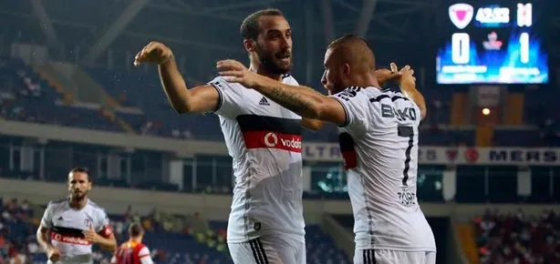 Cenk Tosun yine forma istiyor