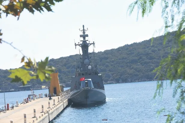 yunanistan-turkiyeye-yaptirim-karari-alamayan-ab-tarafindan-kullanildi-kendimizi-birkenara-itilmis-goruyoruz-1600984068238.jpeg Yunanistan, Türkiye’ye yaptırım kararı alamayan AB tarafından kullanıldı: "Kendimizi bir kenara itilmiş görüyoruz"-8