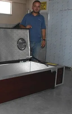 Klimalı tabut yaptı 10 ülkeye ihraç ediyor