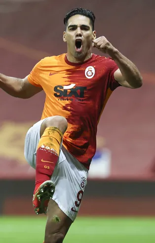 Galatasaray'ın Kolombiyalı golcüsü Radamel Falcao paylaşılamıyor! Önce Katar şimdi de Suudi Arabistan...