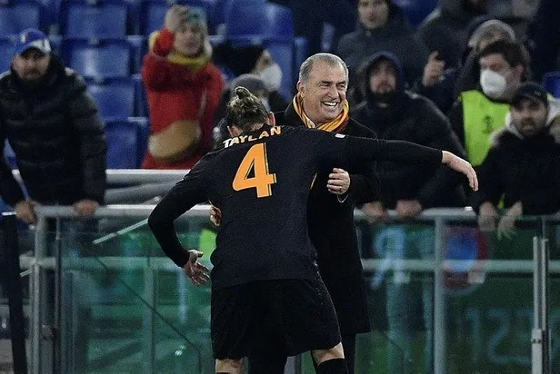 galatasaray-sarinin-takimi-lazio-ile-berabere-kaldi-avrupa-liginde-adini-son-16ya-yazdirdi-1639089727008.jpeg Galatasaray Sarrı'nin takımı Lazio ile berabere kaldı Avrupa Ligi'nde adını son 16’ya yazdırdı-5