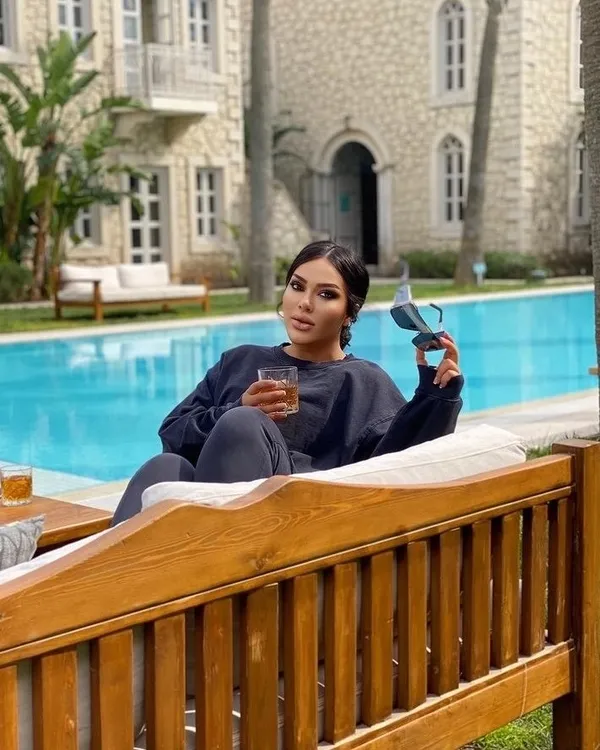 yildizname-fal-ve-buyu-vaadiyle-625-bin-liralik-dolandiricilik-saniklardan-fenomen-savunmasi-1623926894404.jpg Yıldızname fal ve büyü vaadiyle 625 bin liralık dolandırıcılık! Sanıklardan fenomen savunması-5